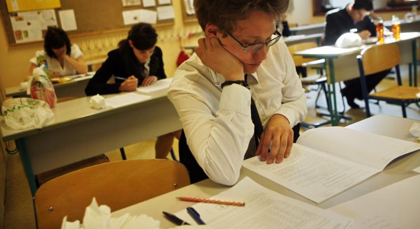 Kvíz: hányast kapnál egy nyolcadikos irodalomdolgozaton?