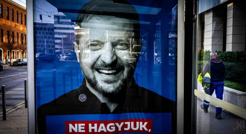A Tisza betiltaná gyűlöletkeltő reklámokat és az épülethálón elhelyezett óriáshirdetéseket