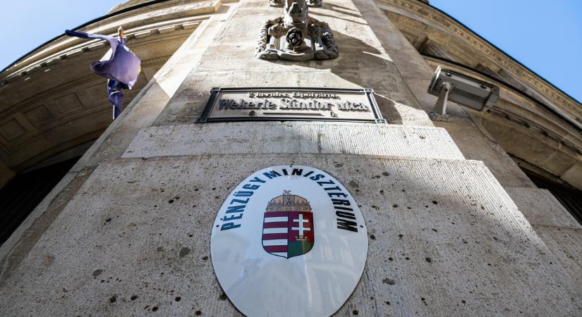 Elküldték a KATA újraszabályozásával kapcsolatos szakmai vitaanyagot a Pénzügyminisztériumnak