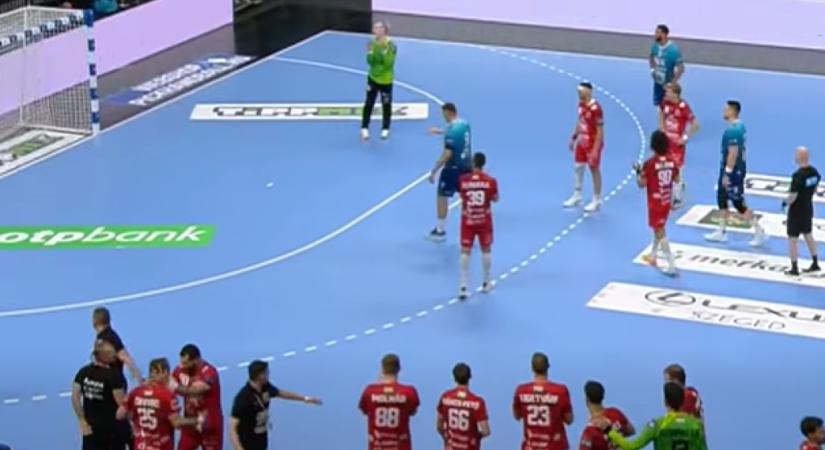 Sportszerű gesztus: a veszprémiek engedték, hogy Bodó Richárd góllal búcsúzzon Szegedtől