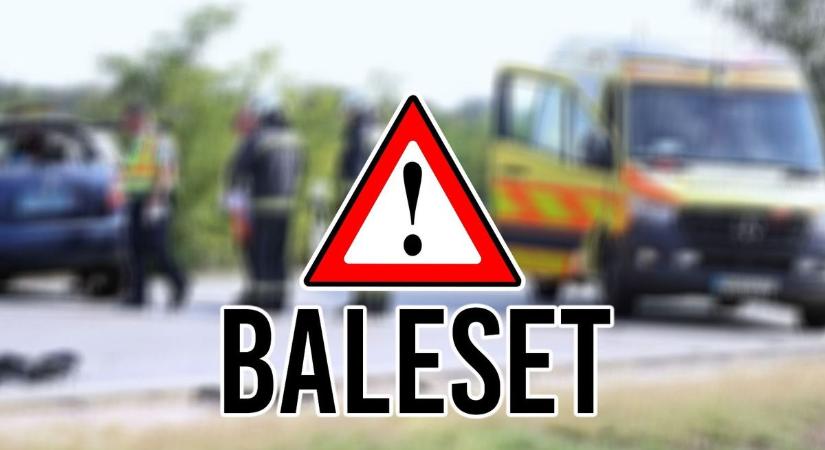 Hármas karambol történt a szabolcsi településen – félpályás az útzár!