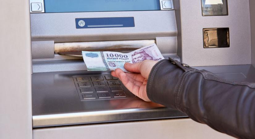 Ez sokakat érinthet: két baranyai ATM is ideiglenesen elérhetetlenné válik