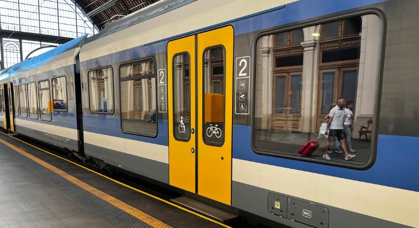Máris kinevezte az új vezérigazgatót a MÁV SZK élére Vitézy Dávid, miután kirúgta Lázár János volt évfolyamtársát