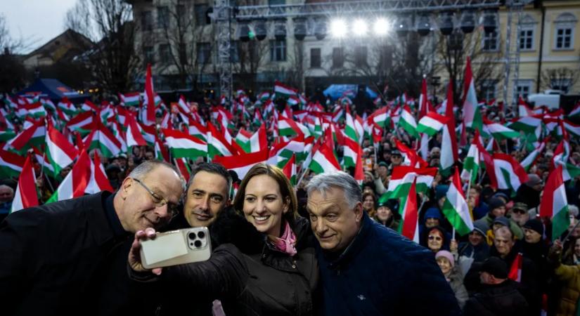 Orbán Viktor Navracsics Tibort is aktiválta a Fidesz megújulása jegyében