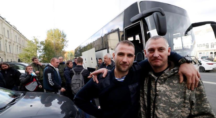 Eltalálta az ukrán drón a Moszkva-Szimferopol buszt, legalább heten meghaltak