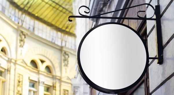 Plexi lap mint márkakommunikációs eszköz: kreatív design lehetőségek vállalkozásoknak