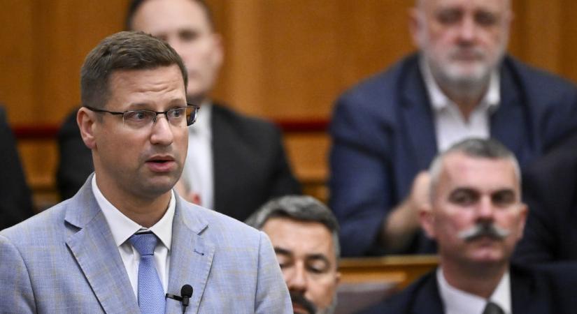 A Fidesz szerint a Tisza-kormány lépésről lépésre számolja fel Magyarország szuverenitását