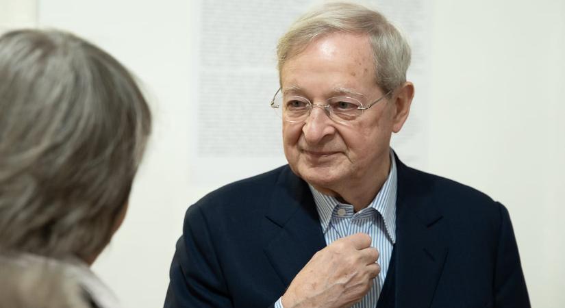 Nádas Pétert a legmagasabb német elismeréssel tüntették ki