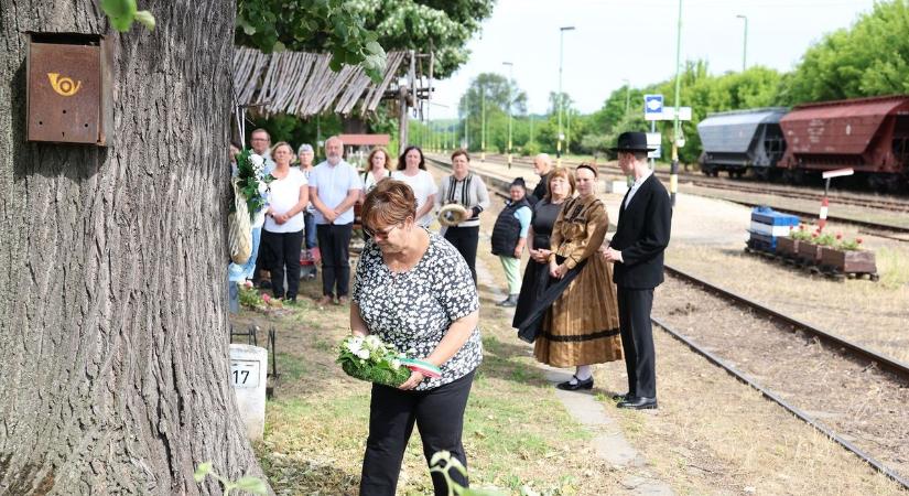Amikor az emberség győzött a terror felett – 80 éve indultak el a halálba küldött vagonok – FOTÓK