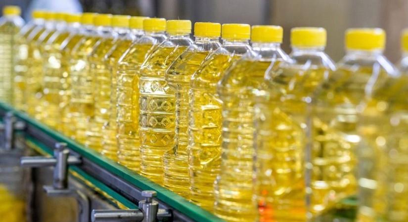 Drága lesz a rántott hús: három éve nem látott szintekre ugrott a napraforgó-, repce- és szójaolaj ára
