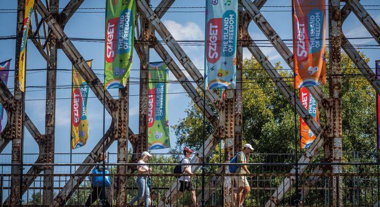 Kezdődik a Hajógyári-szigetre vezető K-híd felújítása