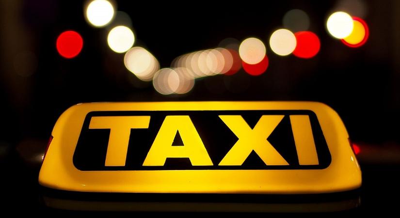 200 millió forint bevételt próbált eltitkolni a taxis vállalkozás, de a NAV résen volt