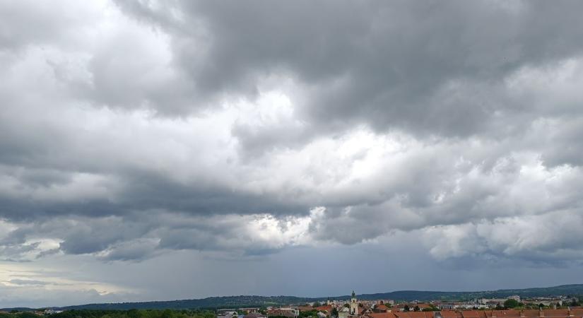 Eső és zivatar söpör végig Zalán – itt a lehűlés
