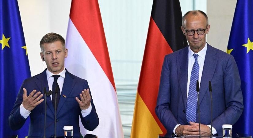 Magyar Péter Friedrich Merz oldalán kijelentette, hogy elkötelezett támogatója lesz a németek vezette, háborús lázban égő Európai Uniónak