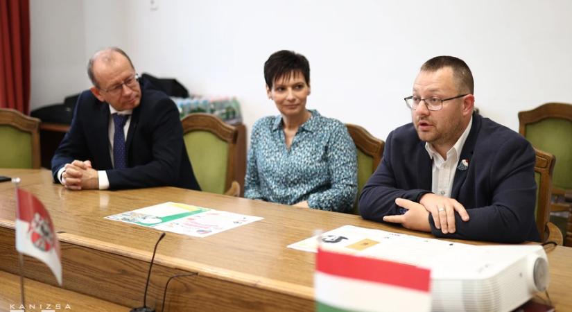 Könyvújdonságok a főszerepben