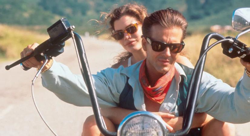 Aggódnak a rajongók: Mickey Rourke részegen posztolhatott– Az exfeleségének is nekiment
