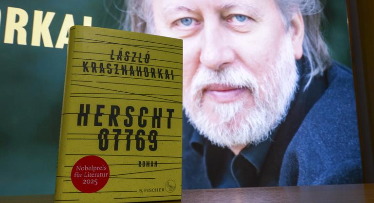 Áll a bál az irodalmi életben, össztűz zúdul a Petőfi Kulturális Ügynökségre