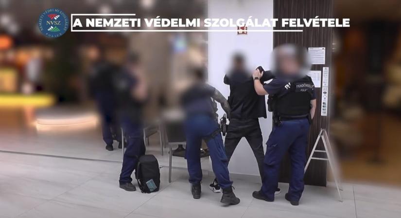 Videón, ahogy elfogják az idegenrendészeket megfenyegető koszovói szerb férfit