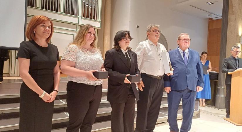 Díjözön: kaposváriak munkáját ismerték el Szekszárdon - fotó