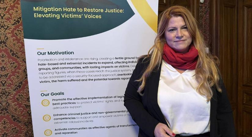 Laczó Adrienn: Sulyoknak, Poltnak, és a többi Orbán-bábnak mennie kell