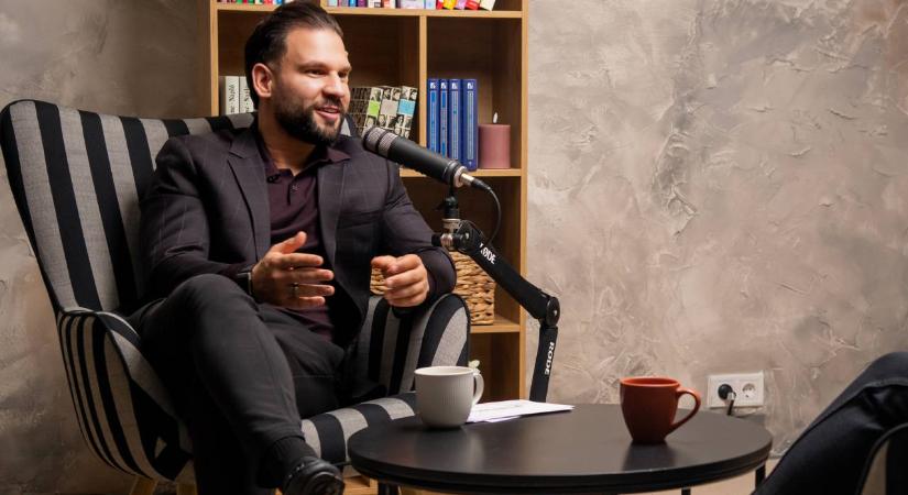 Rácz Jenő: „Engem látott már a lányom sírni, és ez fontos, sőt, büszke vagyok rá”