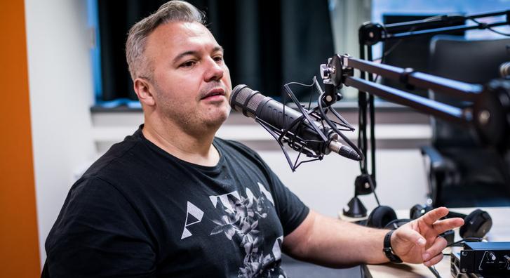 Dombóvári István feleségéről, Lilláról mesélt: „Nem az a hagyományos valaki”