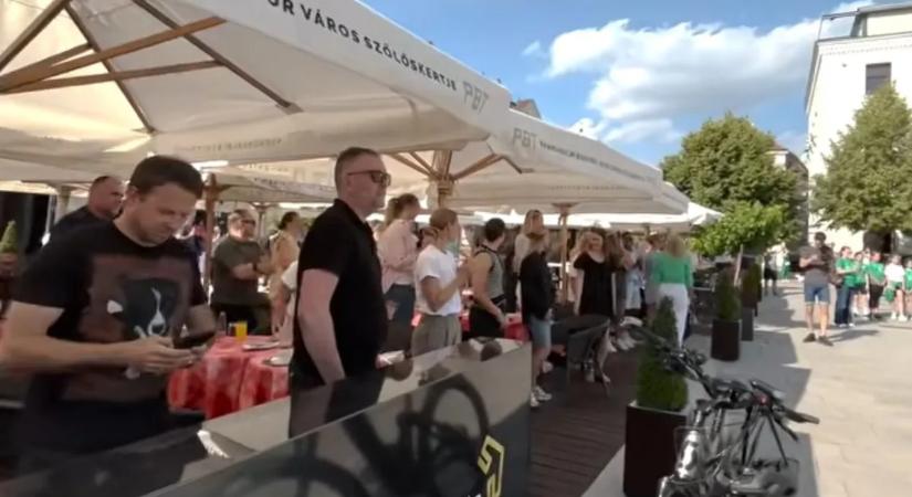 Meglepték a szurkolók a BL négyes döntőjére készülő Győri Audi ETO játékosait – videó