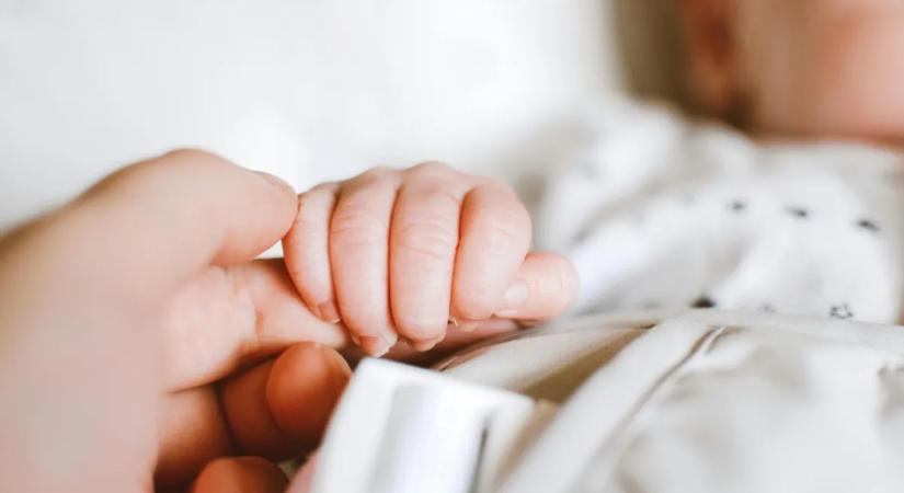 „Anya!” – Édesanyját szólította a kétéves kisfiú, mielőtt örökre elment