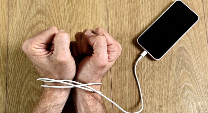 Internetfüggőség mikor gond és mit tehetsz?