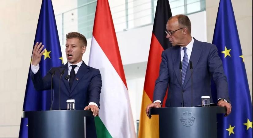 Magyar Pétert irányba rakják – erről szól a kormányfő külföldi túrája