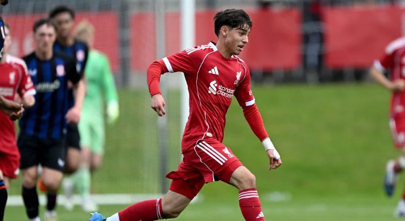 Új szerződést ír alá a Liverpool magyar tehetsége