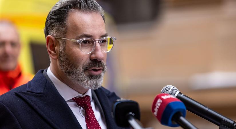 Hegedűs Zsolt felmentette az Országos Mentőszolgálat főigazgatóját