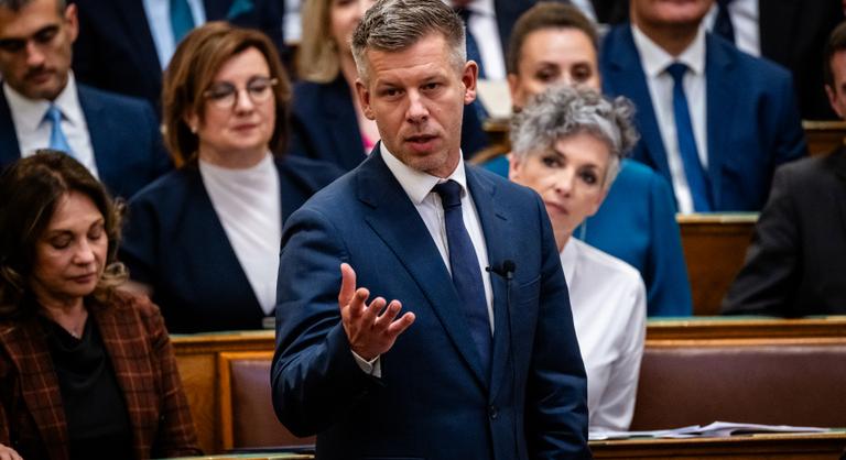 Az Európa Tanács jogi fórumai miatt bukhat Magyar Péter egyik legfőbb választási ígérete