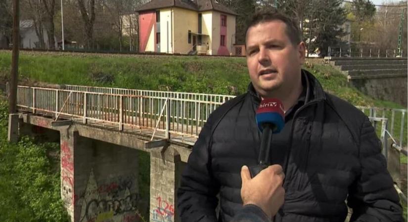 Visszalépett az MNB-alapítvány kuratóriumából a fővárosi korrupciós razzia során előállított fideszes politikus