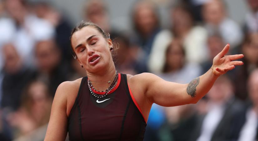 Roland Garros: Szabalenka kikapott, majd belengette visszavonulását