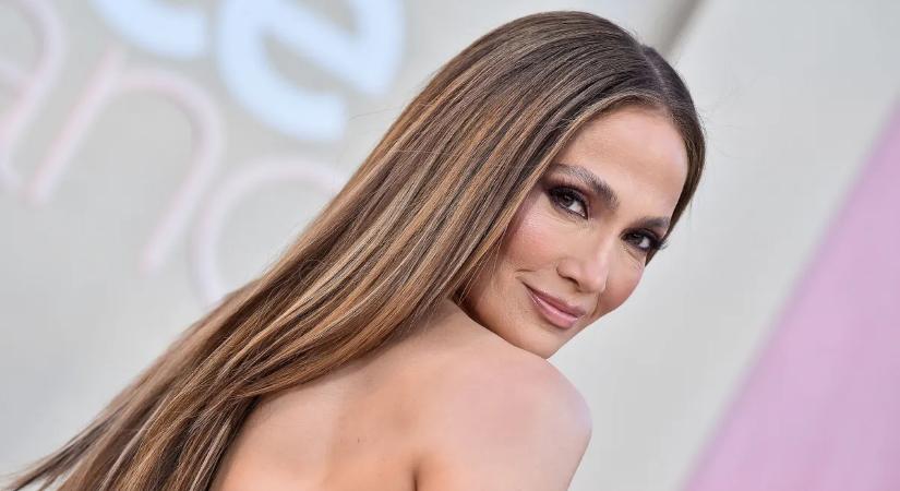 Jennifer Lopez végre elárulta, mi van közte és Brett Goldstein között