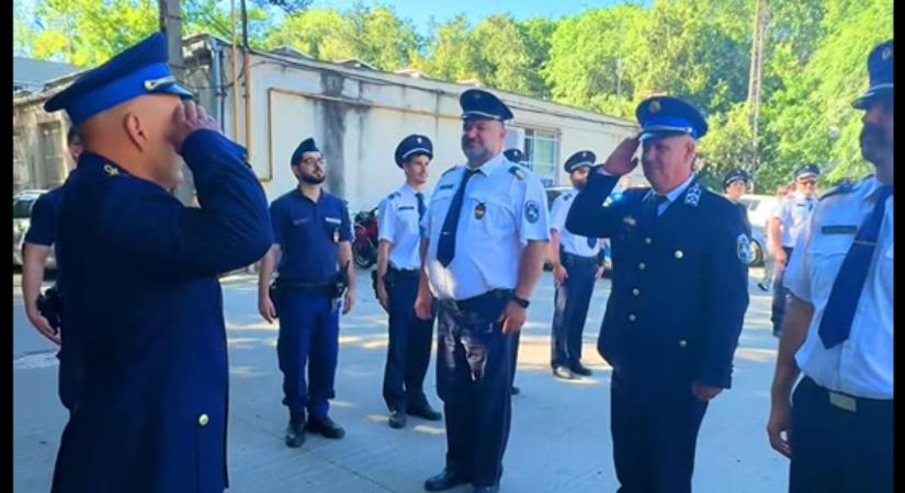 A „csibészek” is színt vallottak, ha vele találkoztak: közel 35 évig szolgálta a közrendet a debreceni rendőr