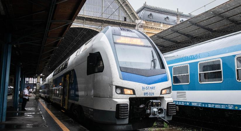 Vitézy Dávid közölte, lecserélik az InterCity-flottát