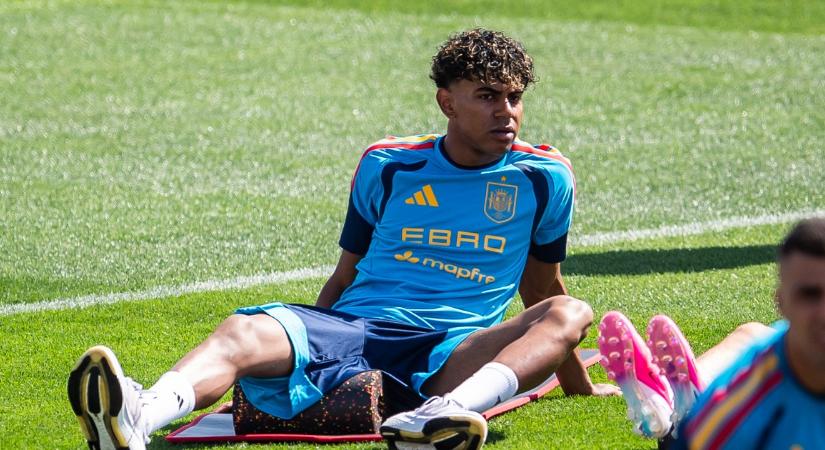 Nagyszerű hírt kaptak a spanyol szurkolók a foci-vb előtt