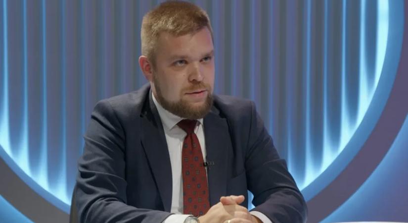 Pintér Bence kiegyezik azzal, hogy csökken a fizetése, ha ez az ára annak, hogy Győr visszakapja az elvont forrásokat