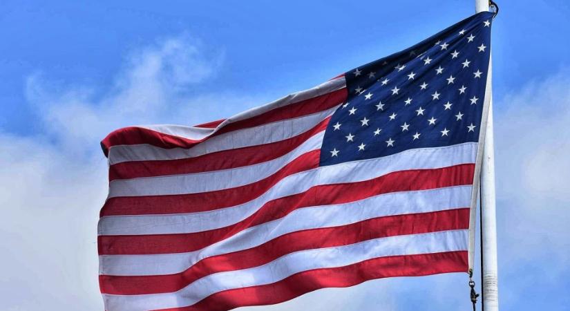 FT: az USA nukleáris fegyverek telepítését fontolgatja Európában, beleértve Lengyelországot és a balti államokat