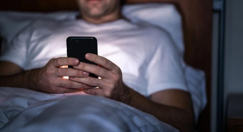 „Segítség, a barátom pornófüggősége szexbabává változtatott”