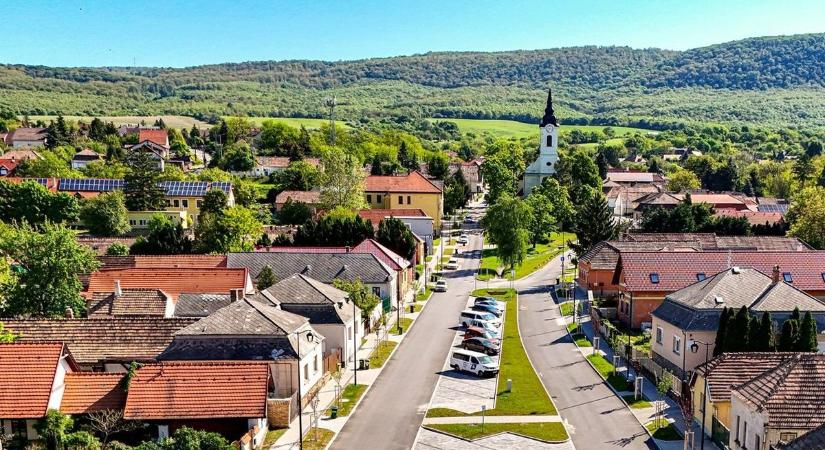 Elszabadult a vita, feloszlatta magát Vértesszőlős önkormányzata