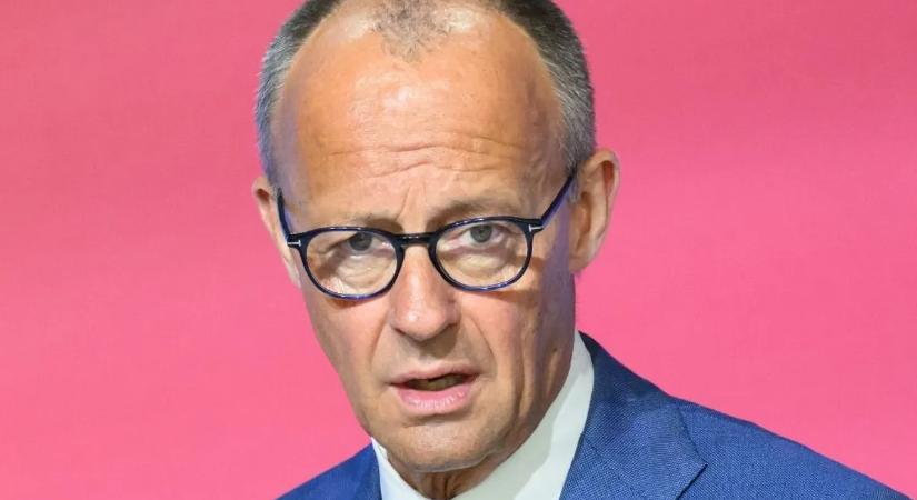 Szívesen látják szenvedni a kancellárt a németek