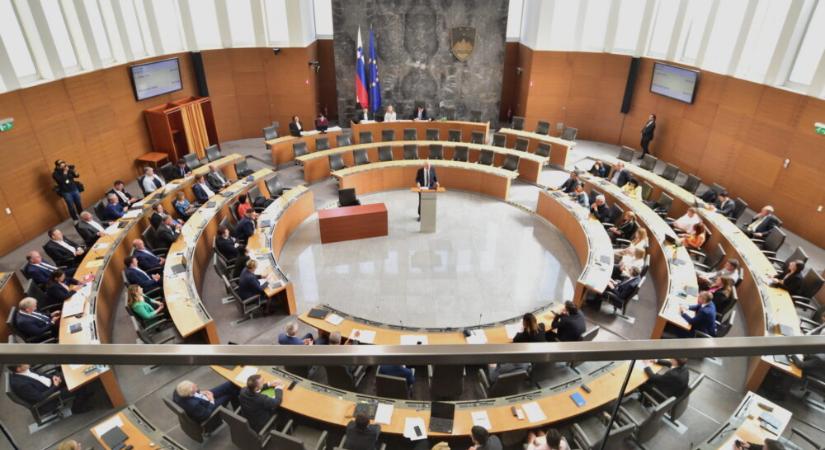 Janez Jansa negyedik kormányáról szavaz a szlovén parlament