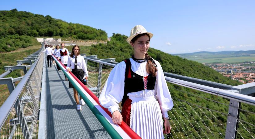 A magyar nemzet államhatárok feletti összetartozása valóság