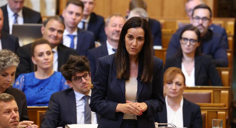 Orbán Anita elárulta, kiket fognak biztosan kirúgni a Külügyminisztériumból, és meddig tartanak a személycserék