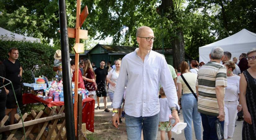 Mi lesz a határon túli támogatásokkal? – Levélben tájékoztatott Tarr Zoltán