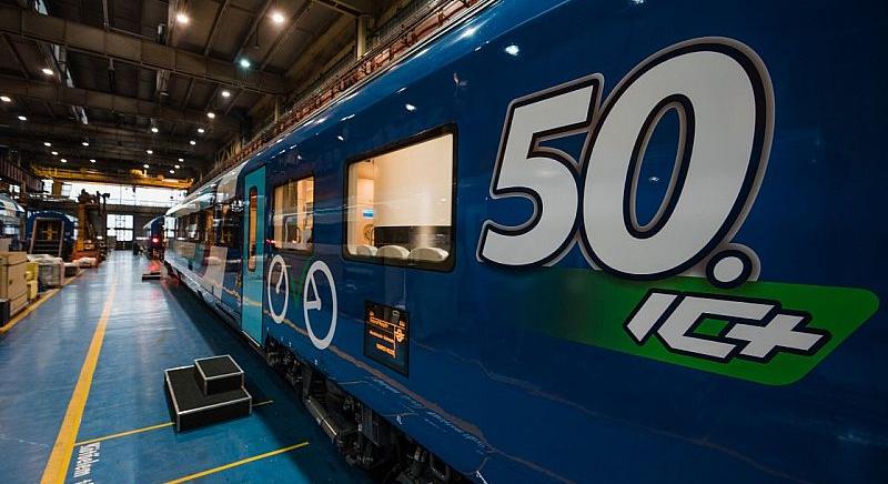 Új IC-motorvonatokat vehet a MÁV az uniós forrásokból