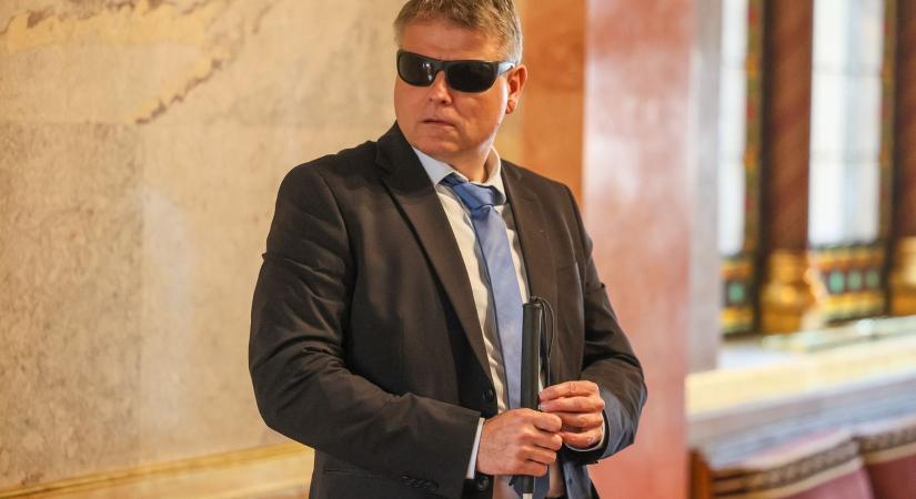 Traumaérzékeny kommunikációra szólított fel Kátai Németh Vilmos a gyermekeket érintő ügyek kapcsán